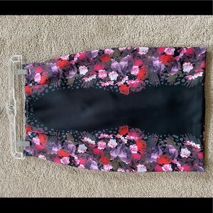GUESS fitted skirt